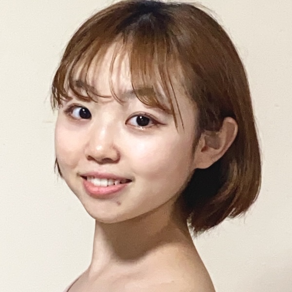 川島優依 先生